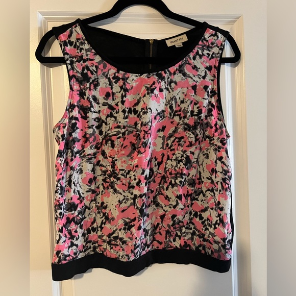 Women’s tops - Picture 1 of 5